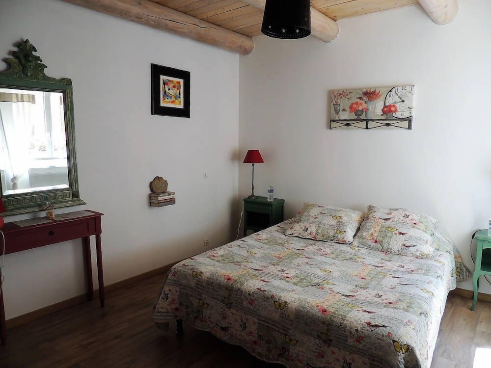 Room (Provencal)