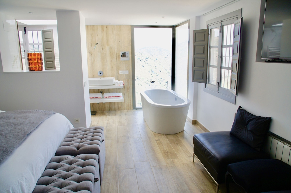 Suite Senior, Vista al Valle