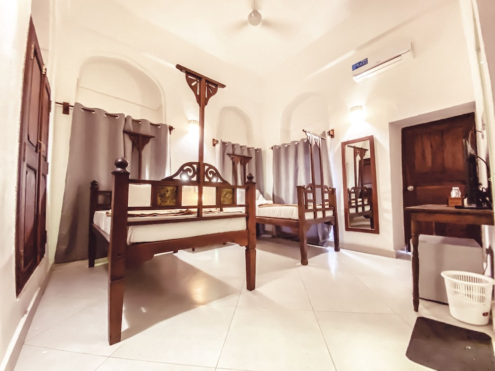 Standard Twin Room photo 1
