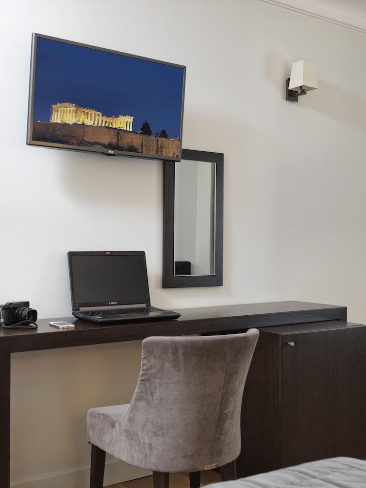 Standard Double or Twin Room photo 3