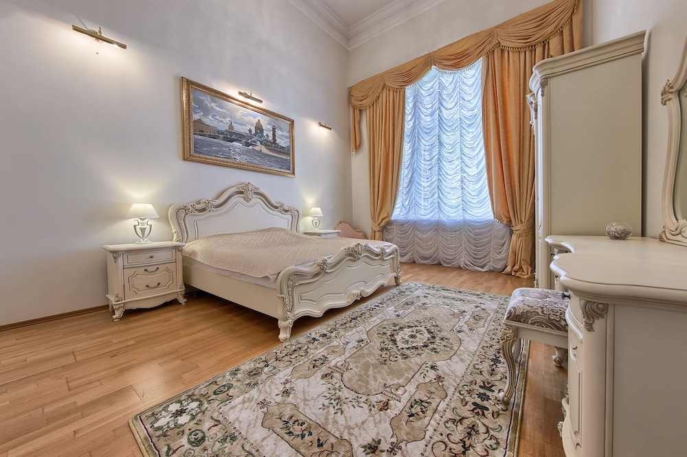 Deluxe Double Room, 1 Queen Bed, Private Bathroom (№6-9) photo 1