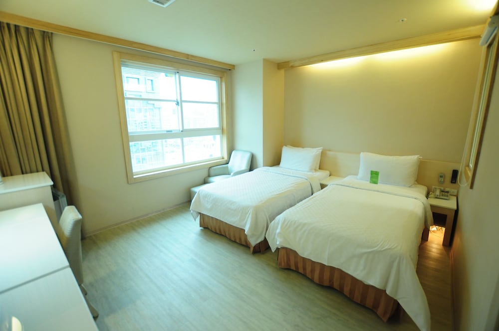 Business Twin Room, 2 Twin Beds photo 1
