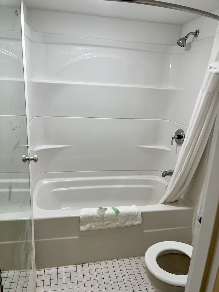 Standard Room - Photo 8