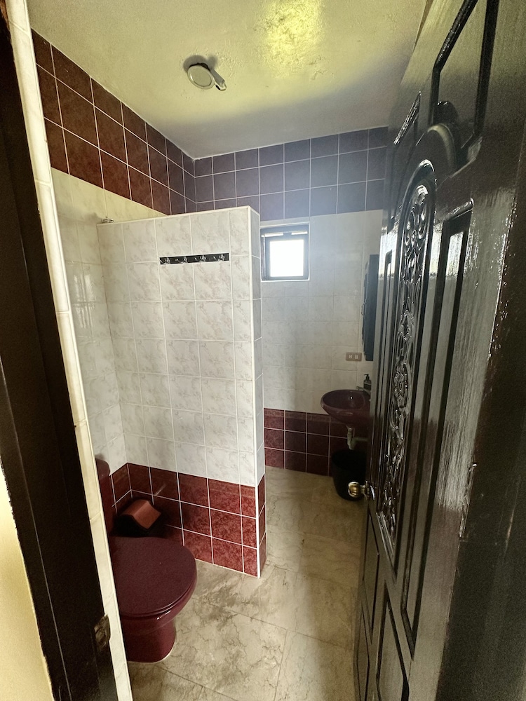 Standard Room - Photo 15