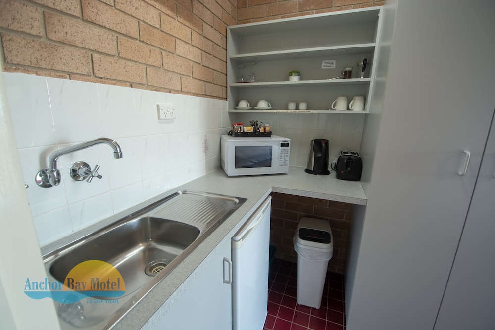 Waterview Suite - Photo 3