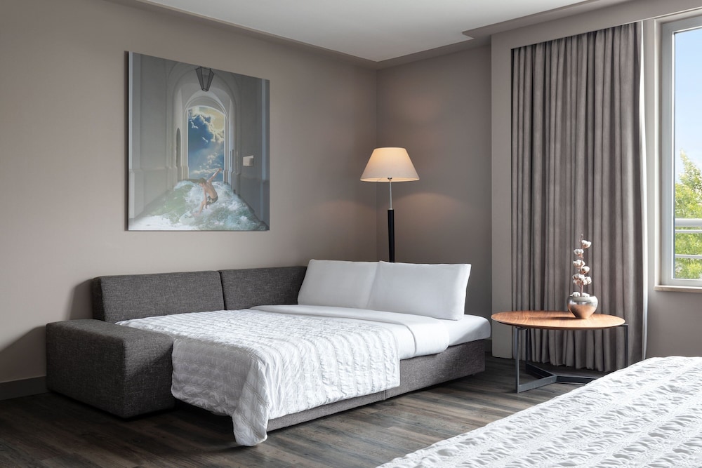 Executive Suite, 1 Bedroom thumbnail 5
