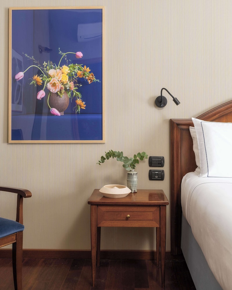 Superior Room, 1 King Bed