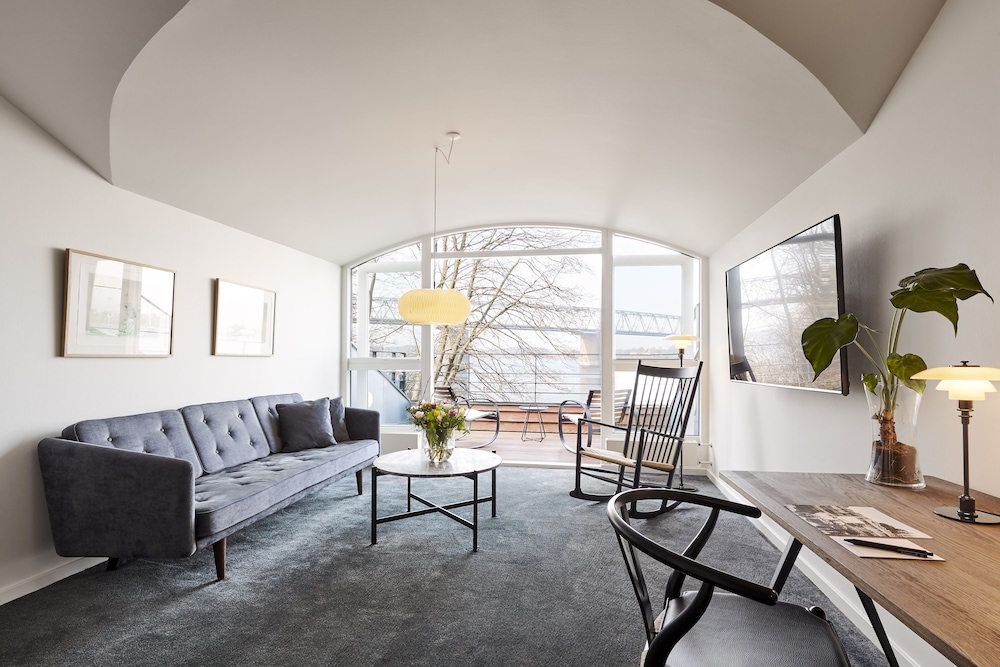 Superior Room, Balcony, Sea View photo 1
