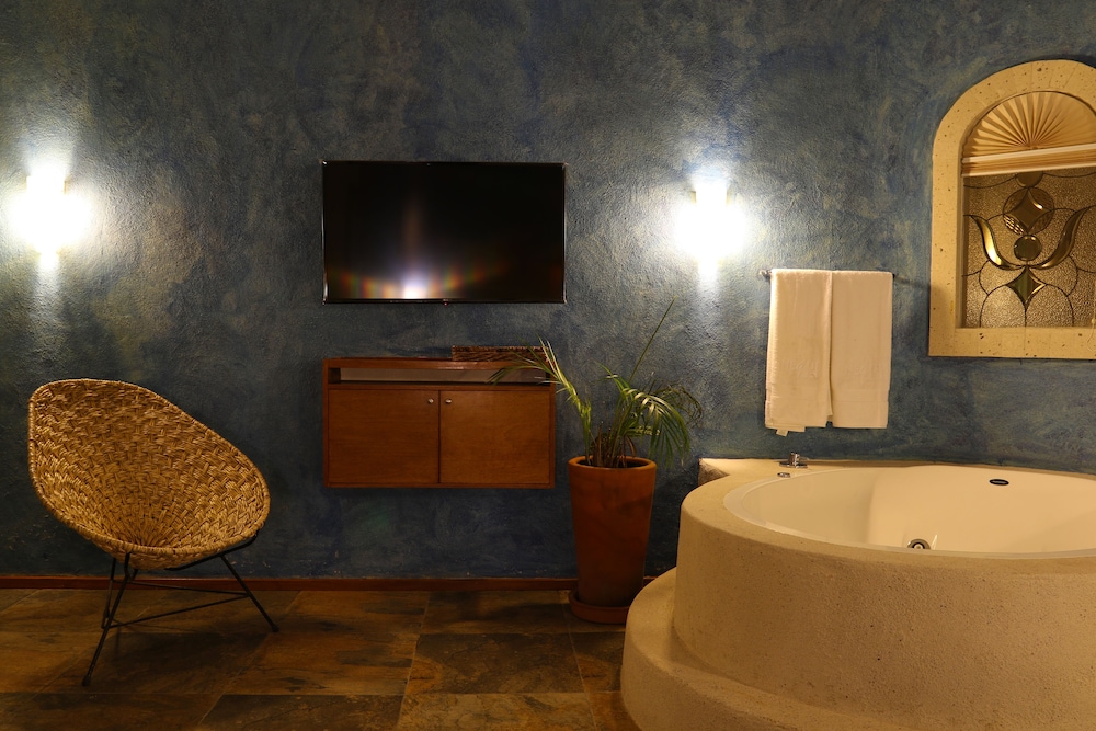 Grand Room photo 2
