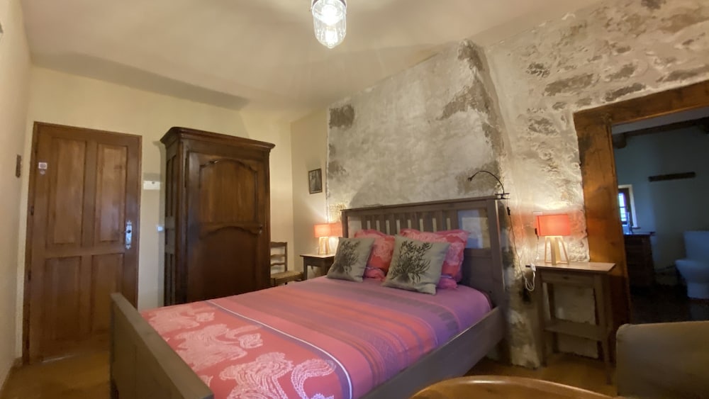Classic Double Room, Ensuite, Garden View (Ecogite 3 épis GdF) photo 3