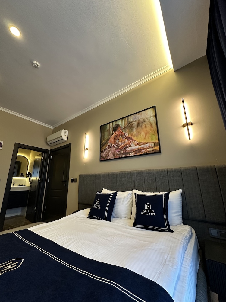 Deluxe Double Room - Photo 7