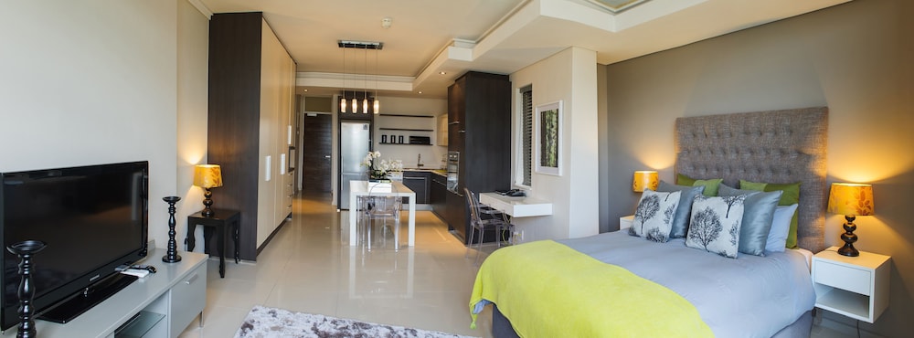 Luxury Studio Apartment (18) - Photo 25