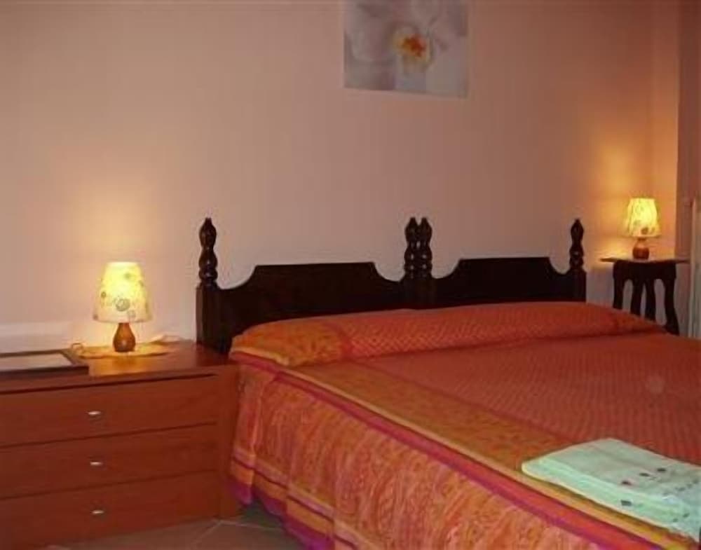 Quad Room