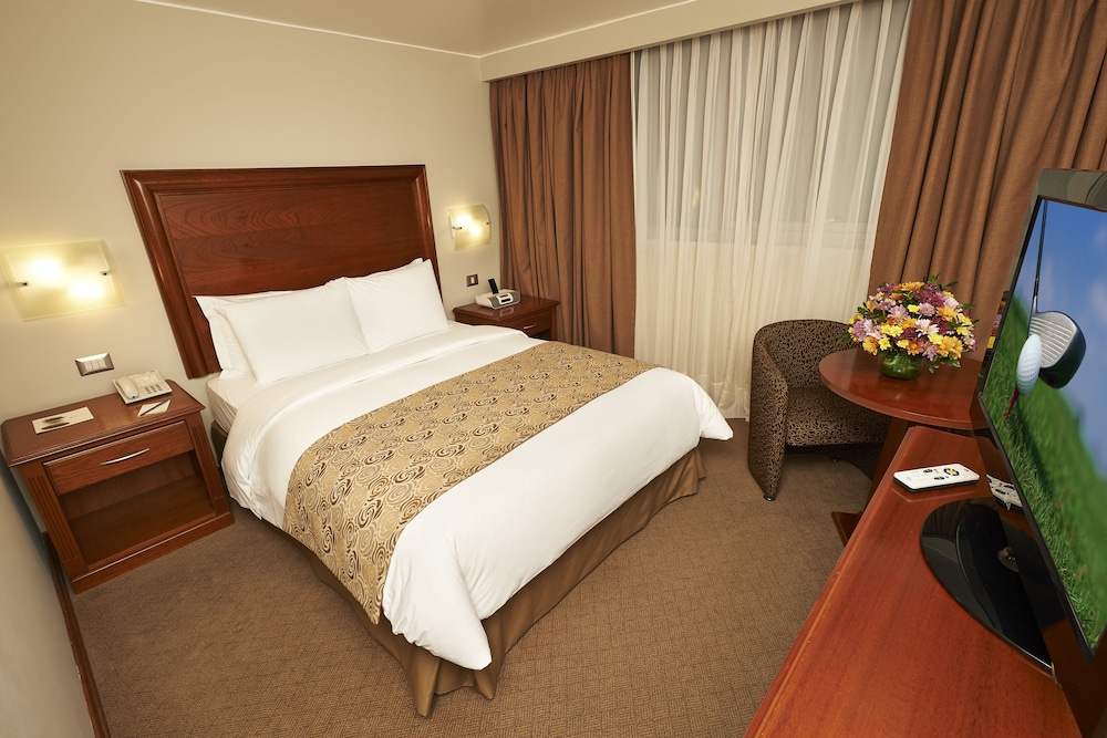 Deluxe Suite photo 3