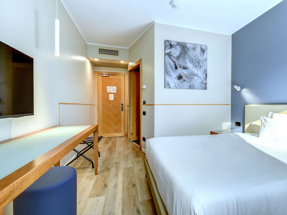 Superior Double Room - Photo 7