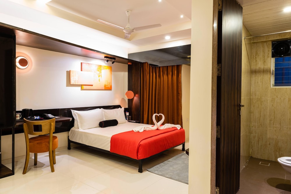 Deluxe Room - Photo 2