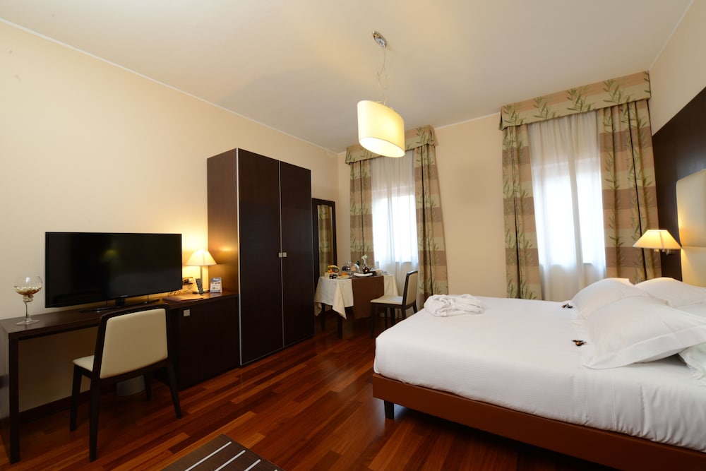 Double Room Single Use