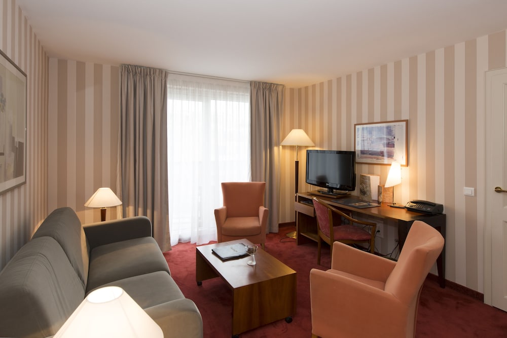 Prestige Apartment - Photo 1