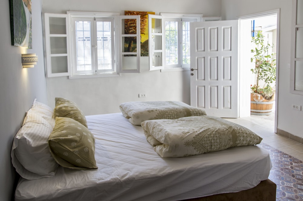 Amal's double room