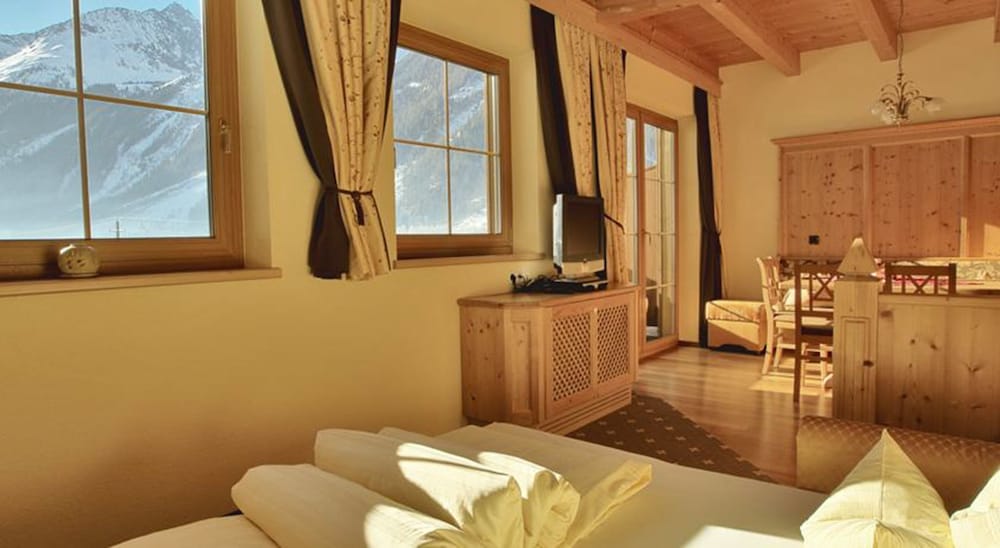 Superior Apartment, 1 Twin Bed (Cleaning Fee 60 EUR) photo 1