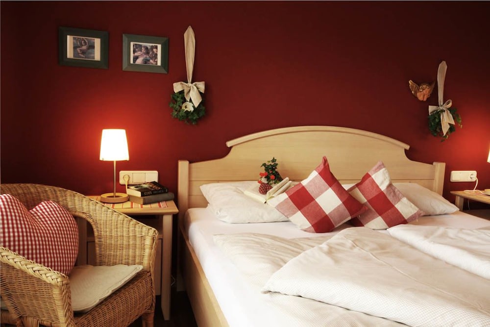 Comfort Condo, 1 Bedroom, Balcony, Mountain View (03 | alpenGLUEHEN) photo 2
