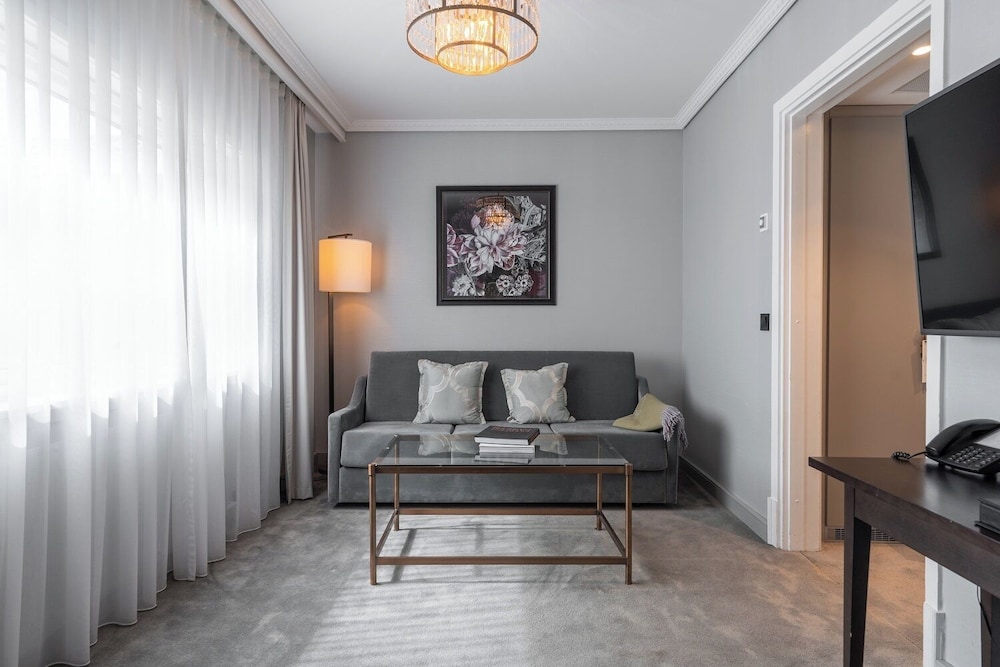 Superior Room (Plus) - Photo 6