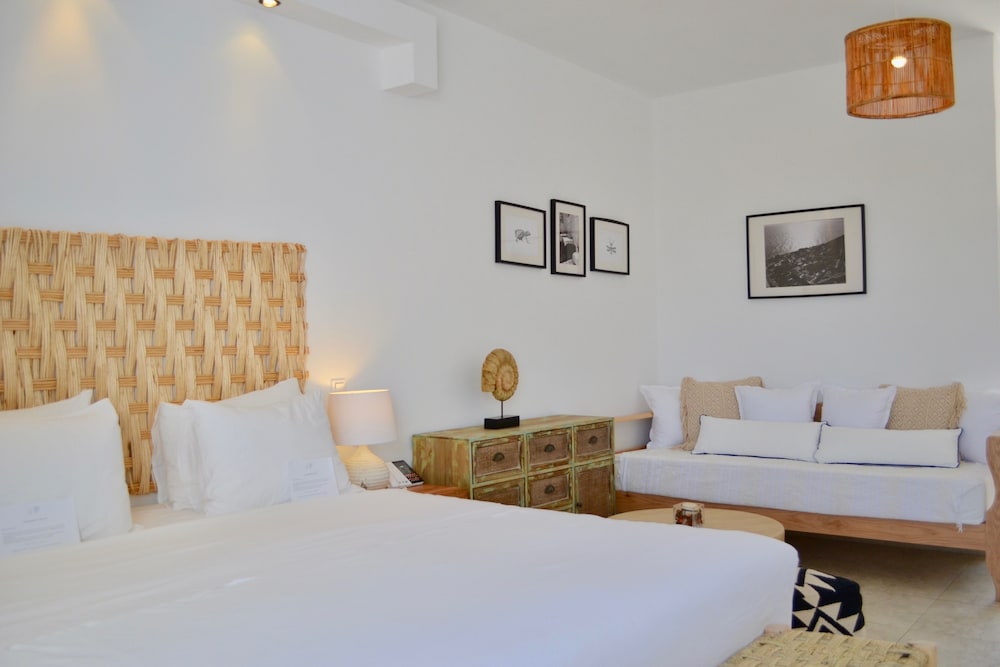 Double or Twin Room, Sea View photo 2