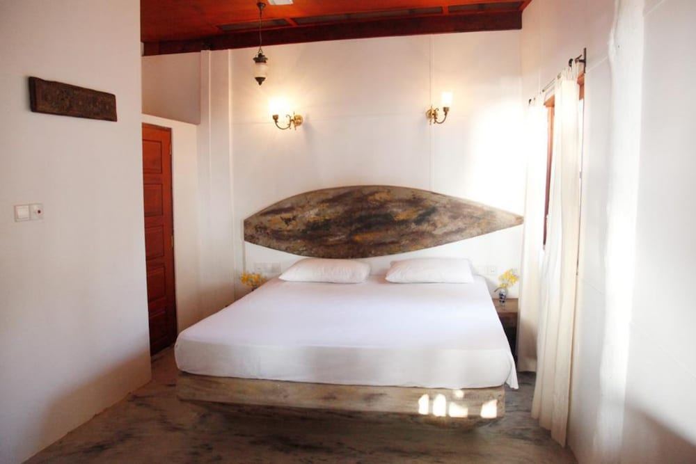 Standard Room (Non Ac) photo 1