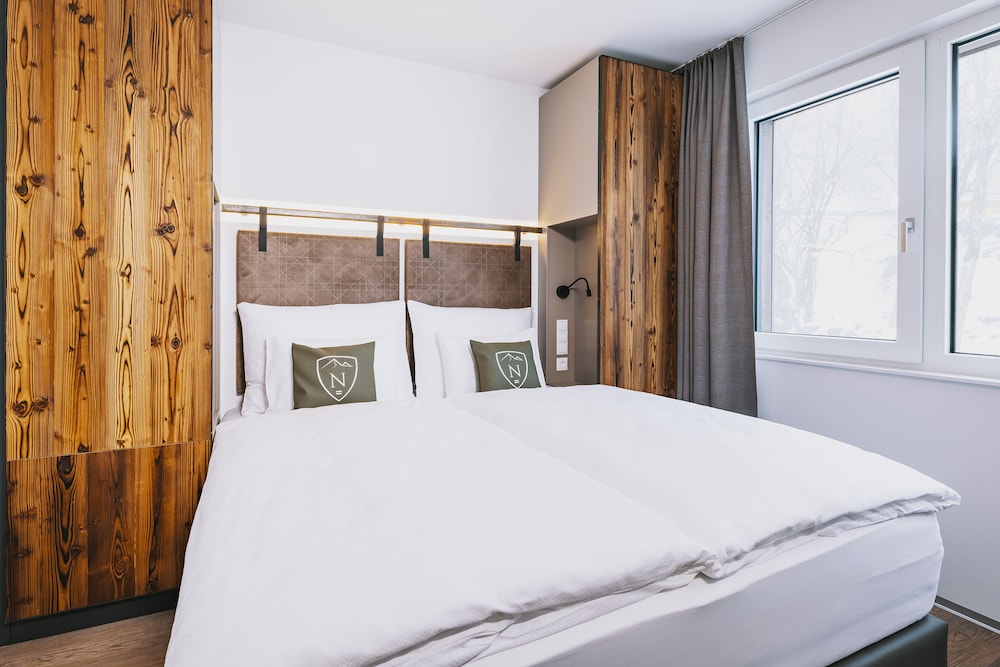 Deluxe Double Room View with Sauna