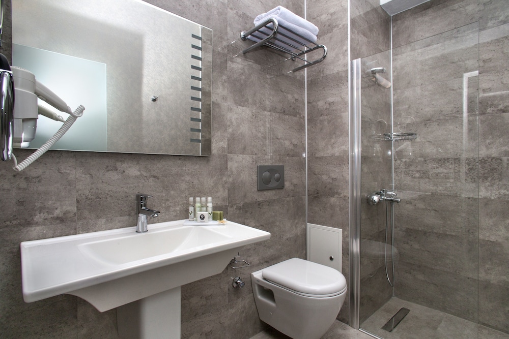 Standard Single Room photo 3