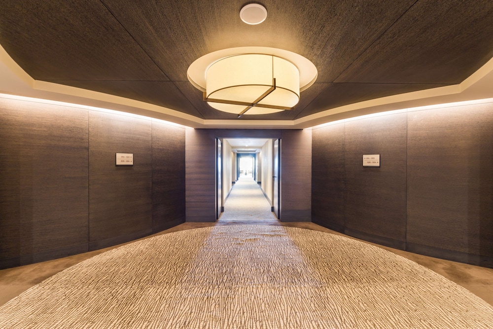 Junior Suite, Pool View (Lounge Access) photo 3