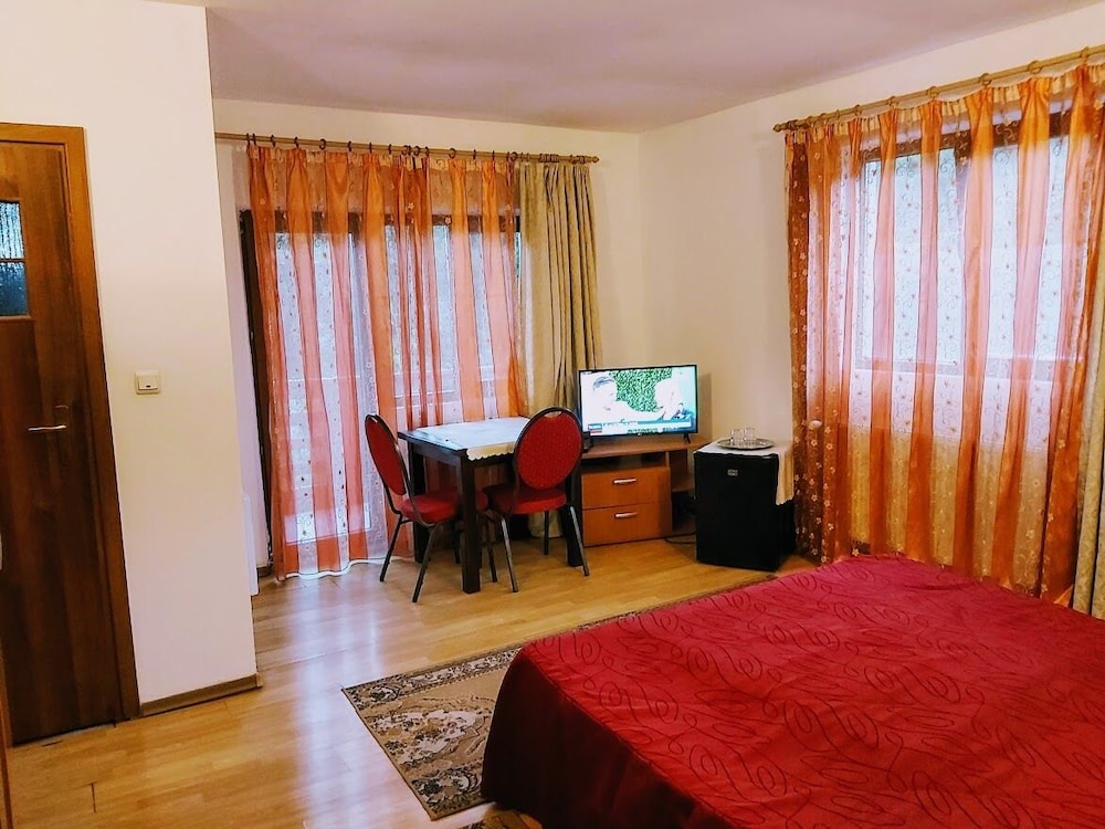 Economy Double Room, Hill View, Garden Area photo 1