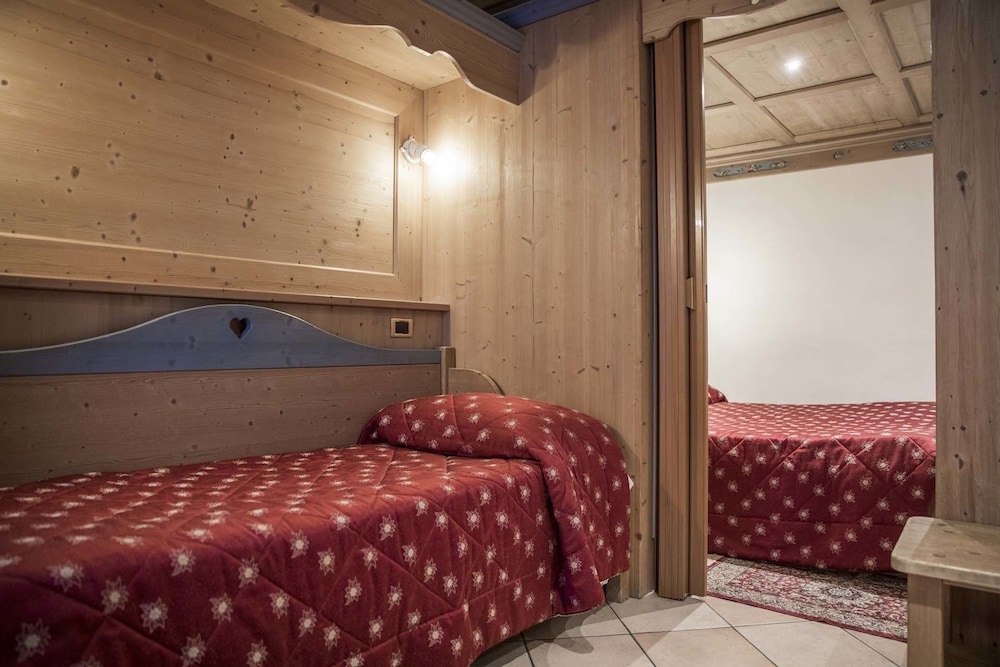 Family Apartment, 2 Bedrooms, Kitchen