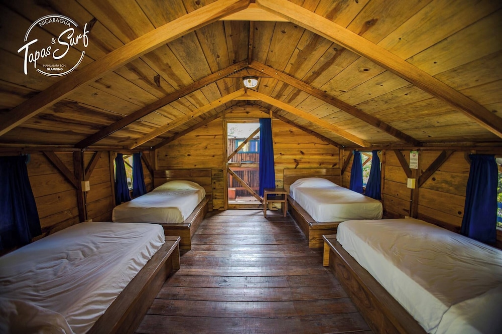 Cabin photo 2