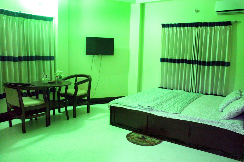 Deluxe Double Room, 1 Double Bed, Smoking, Garden View photo 3