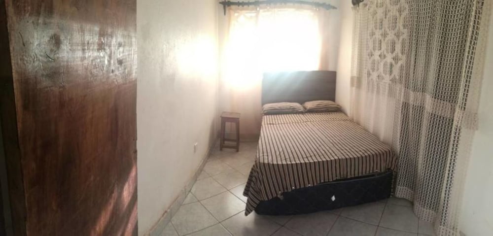 House, 2 Bedrooms
