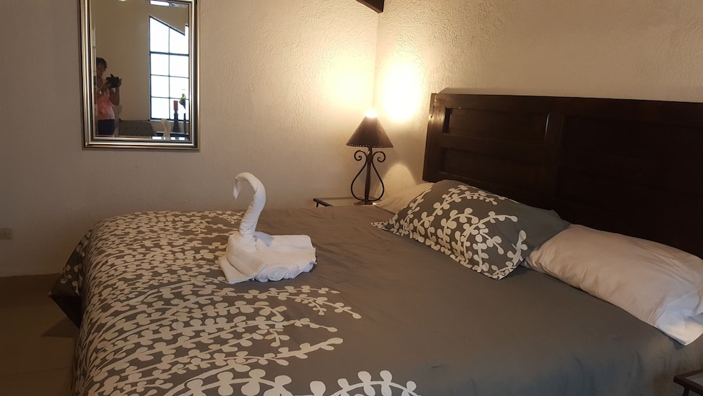 Family Apartment photo 2