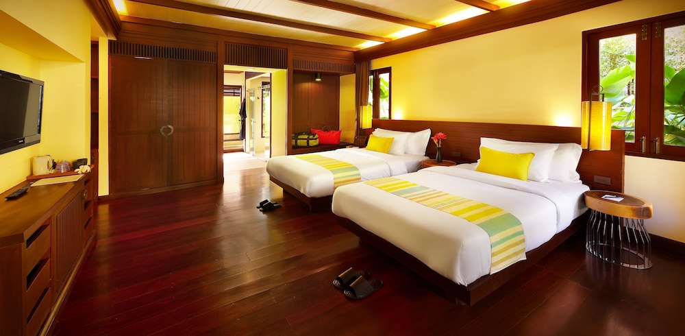 Deluxe Room - Photo 4