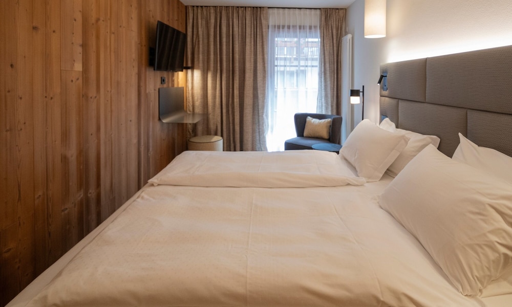 Superior Double or Twin Room photo 1