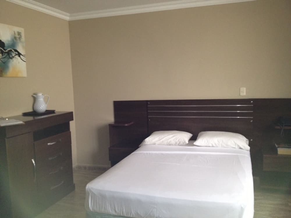 Standard Room, 1 Double Bed - Photo 1