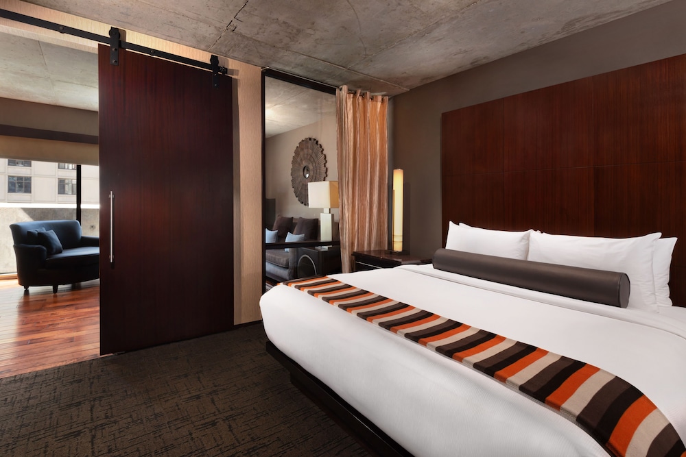 Junior Suite, City View photo 2