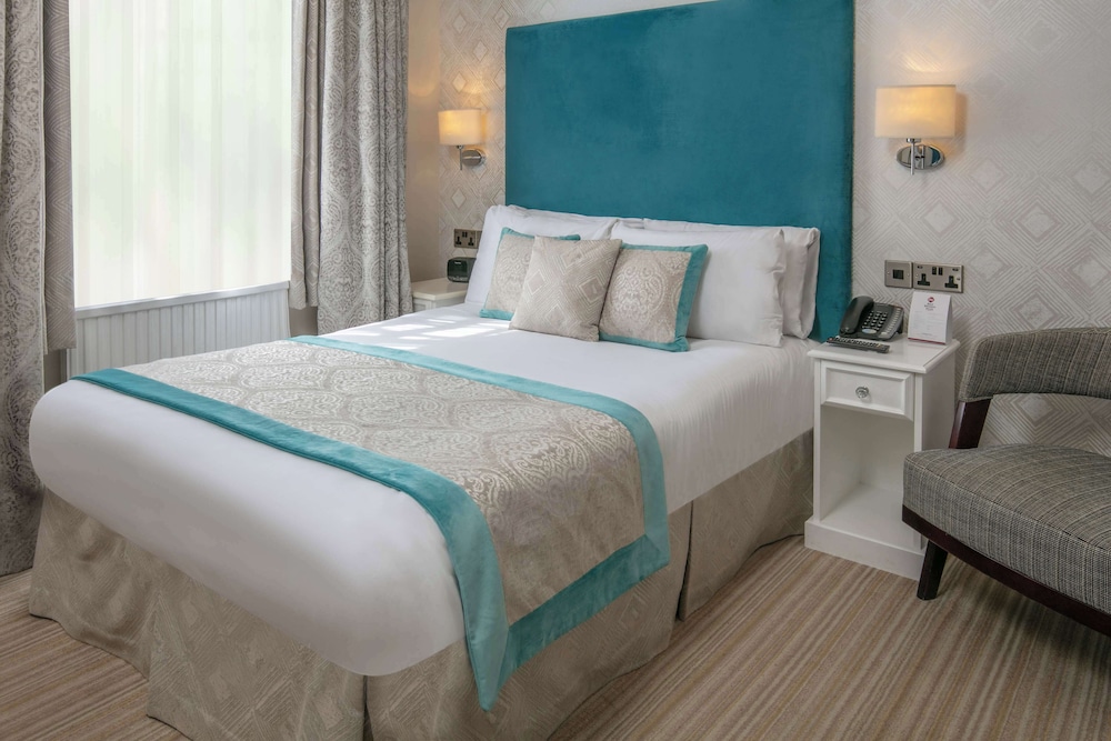 Standard Room, 1 Double Bed, Non Smoking (Small Room) - Photo 1