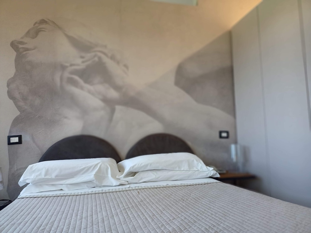 Superior Quadruple Room photo 3