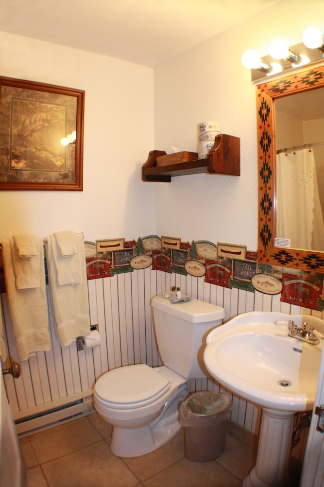 Premium Suite, 1 Bedroom, Pool View, Courtyard Area photo 3