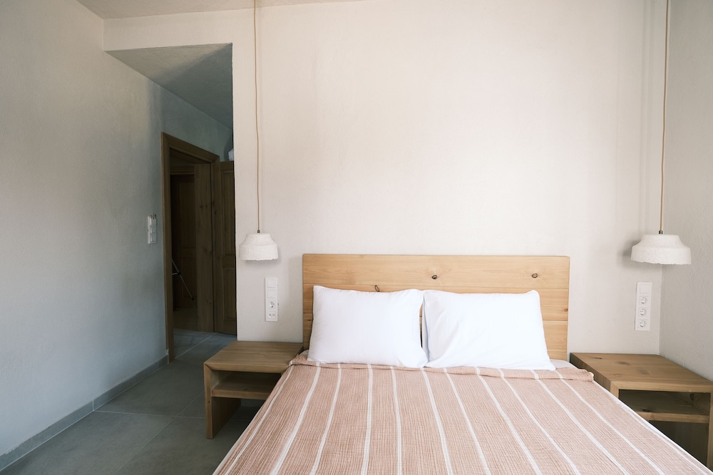 Double Room, 1 Queen Bed, Balcony - Photo 6