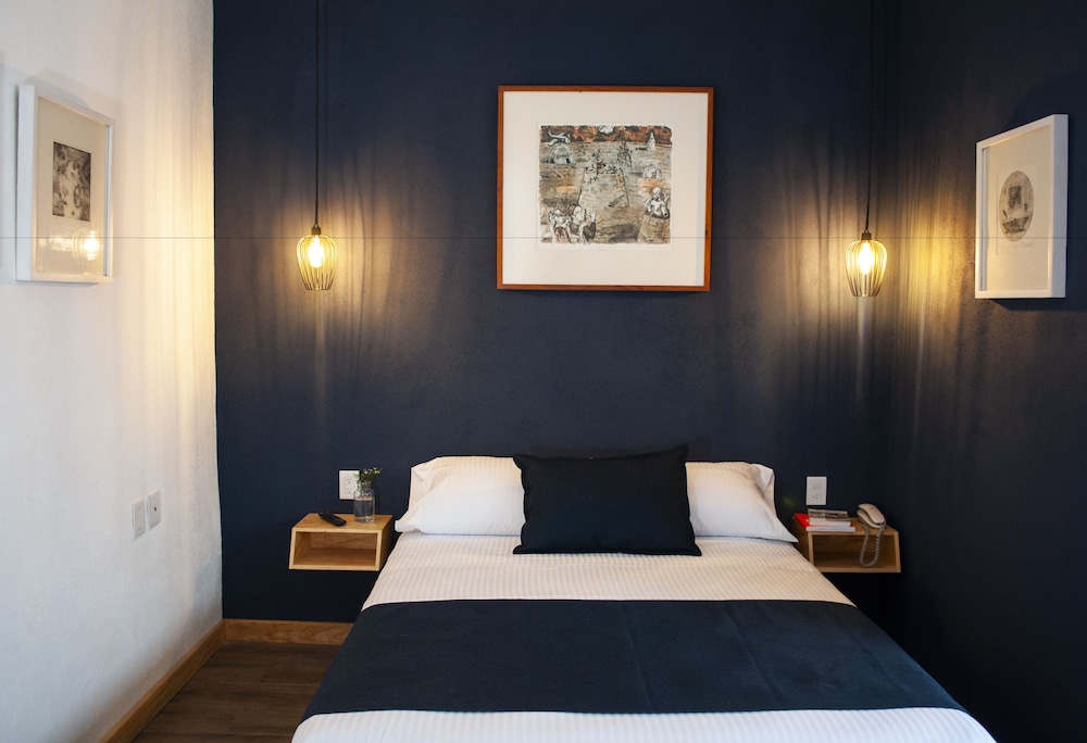 Business Room, 1 Bedroom photo 1