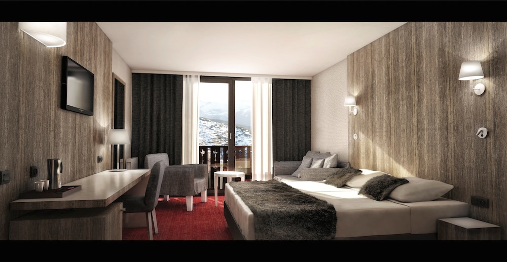 Junior Suite with Ski resort view
