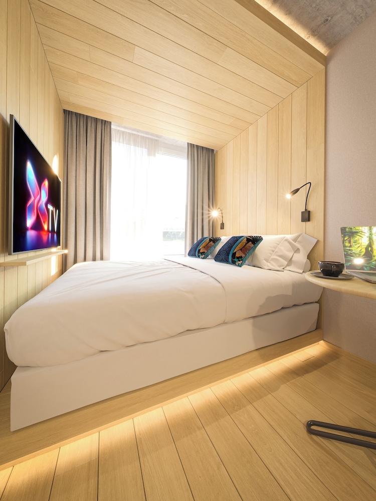 Cozy Room