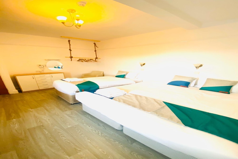 Deluxe Triple Room, Multiple Beds
