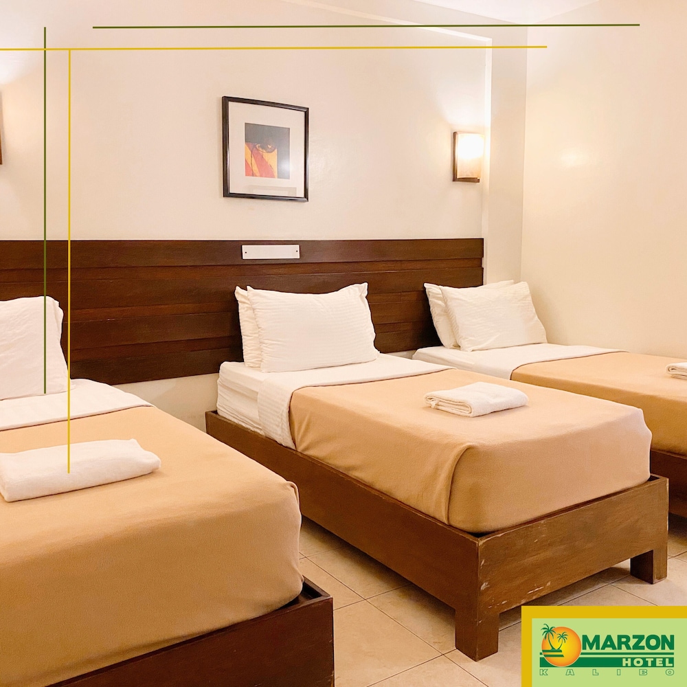 Standard Triple Room - Photo 1